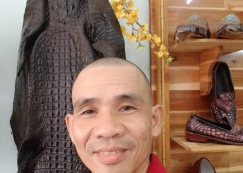 Phan Ngọc Lợi Bán Thêm Da Cá Sấu Nữa Nhé Cả Nhà